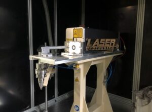 ProLight CO2 – M – 180 – 10600 Modulo Laser: potenza media 180W Configurazione ottica: cutting head 10600 with cutting Head ProLight CO2 – M – 180 – 10600
Modulo Laser: potenza media 180W
Configurazione ottica: cutting head